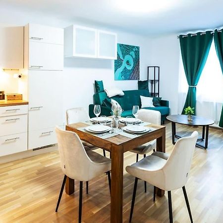 City Apartment Top Location, Quiet And Cozy Ideal To Relax Or Work Wien Exterior foto